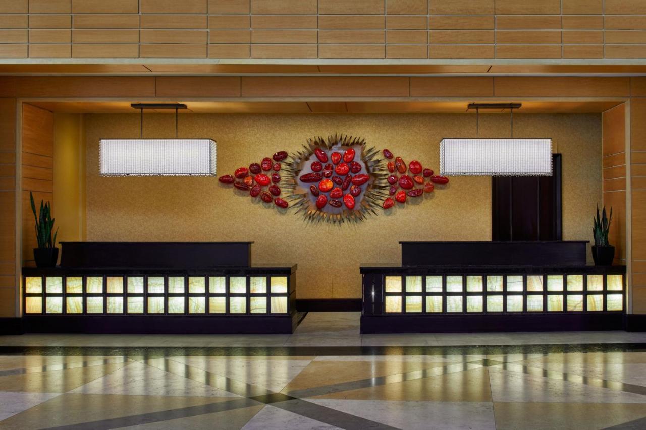 Hotel Lancaster Marriott At Penn Square Extérieur photo